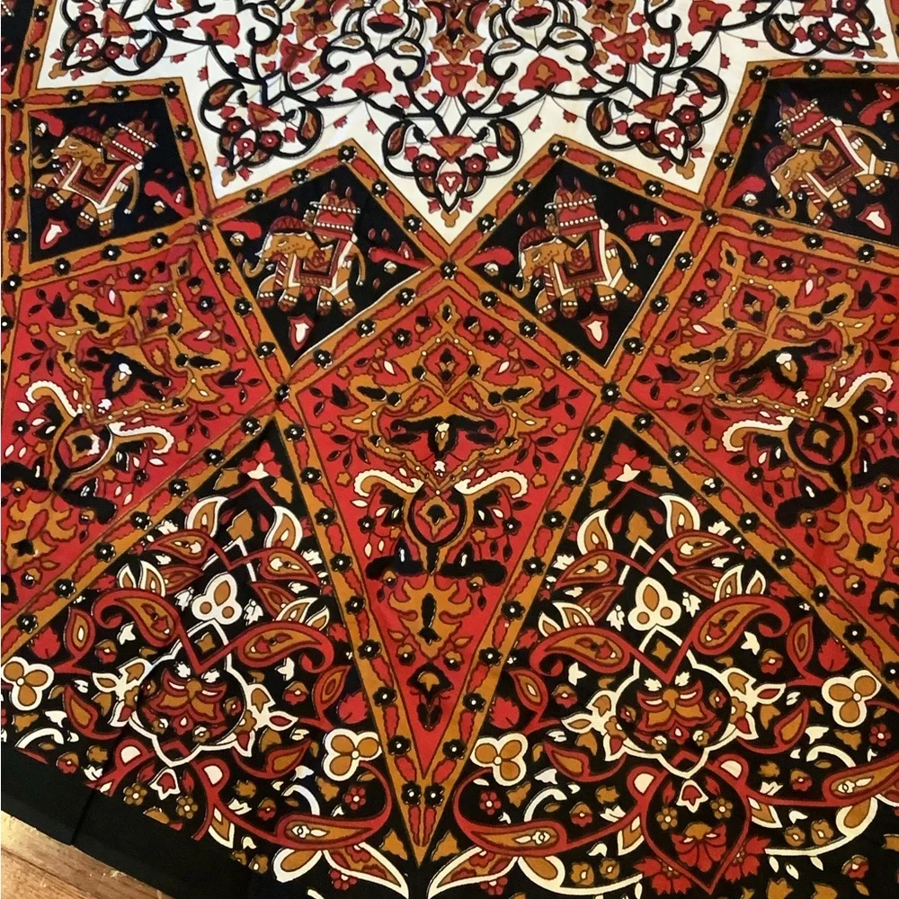NEW IN PACKAGE- Tapestry -Large Wall Tapestry or really cool flat bed sheet!